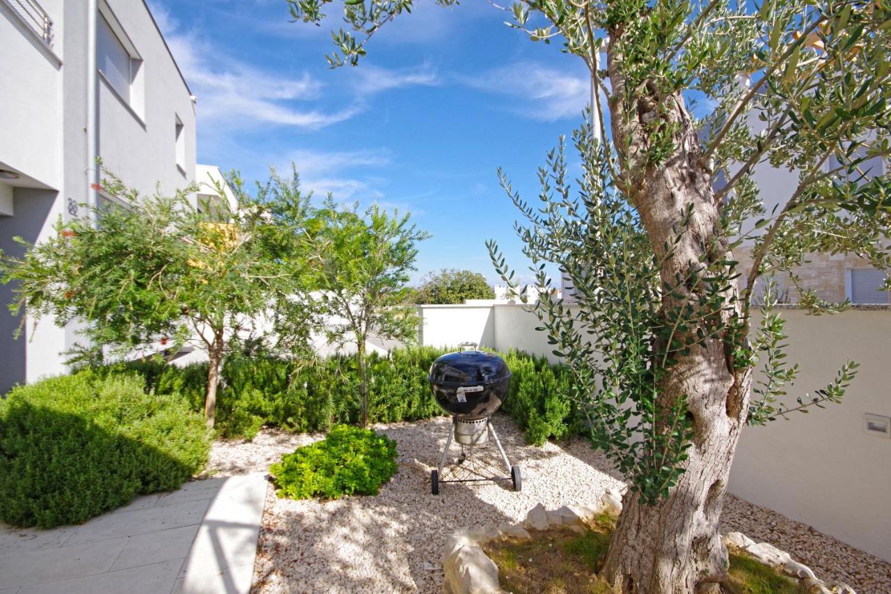 Apartment Laura Privlaka  Dış mekan fotoğraf
