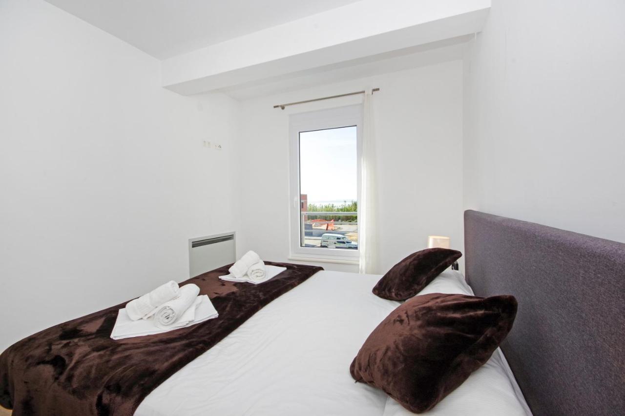 Apartment Laura Privlaka  Dış mekan fotoğraf