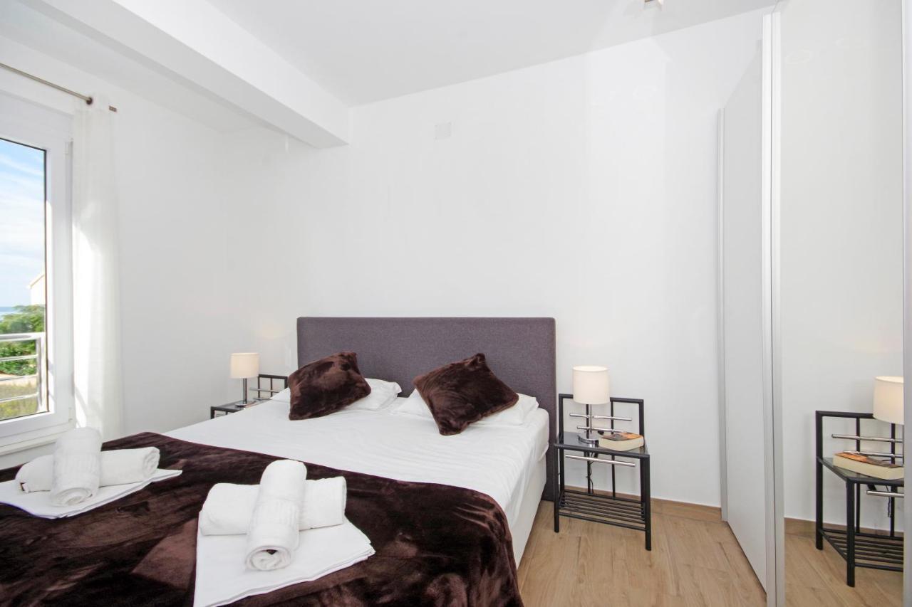 Apartment Laura Privlaka  Dış mekan fotoğraf