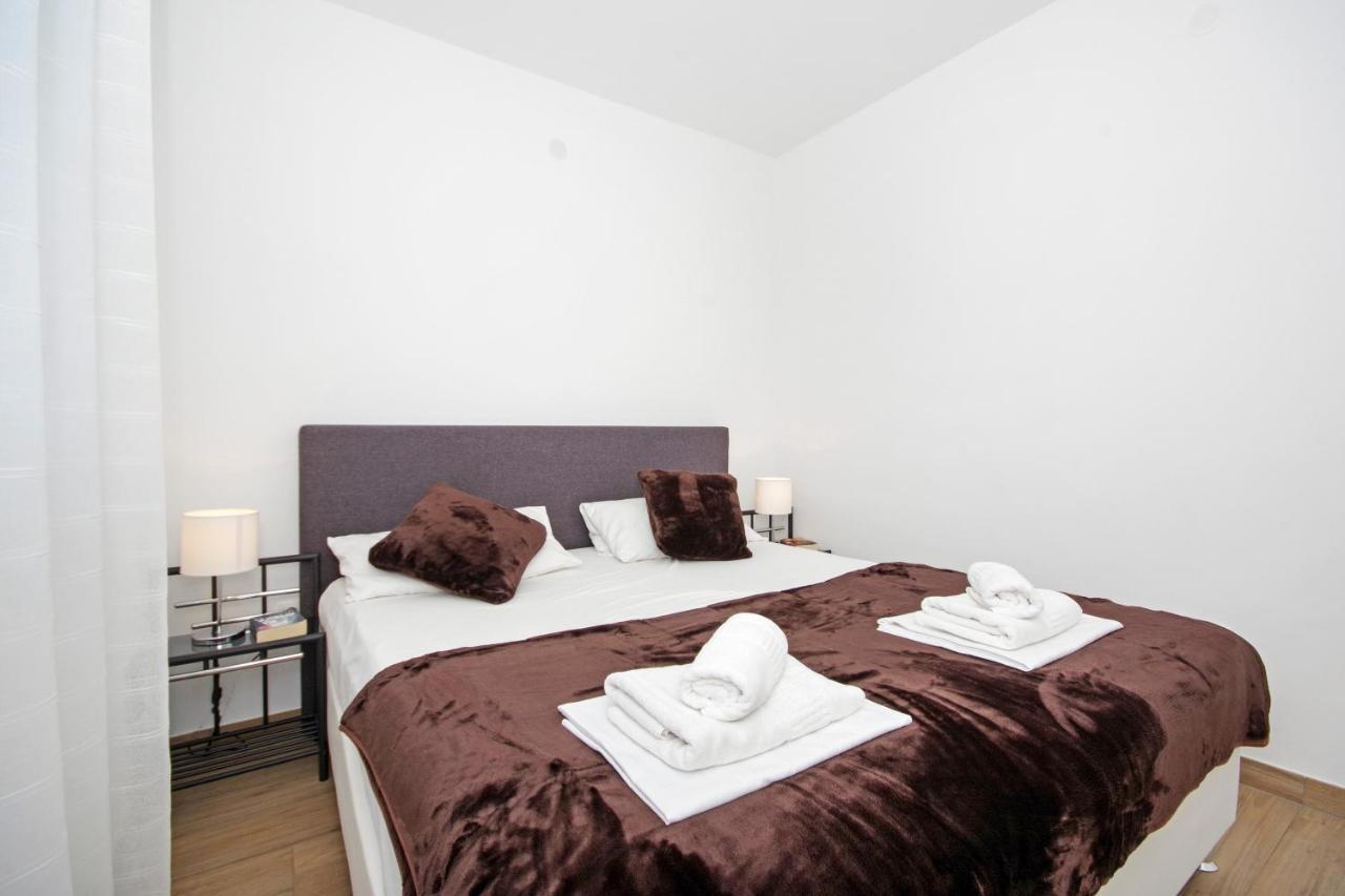 Apartment Laura Privlaka  Dış mekan fotoğraf