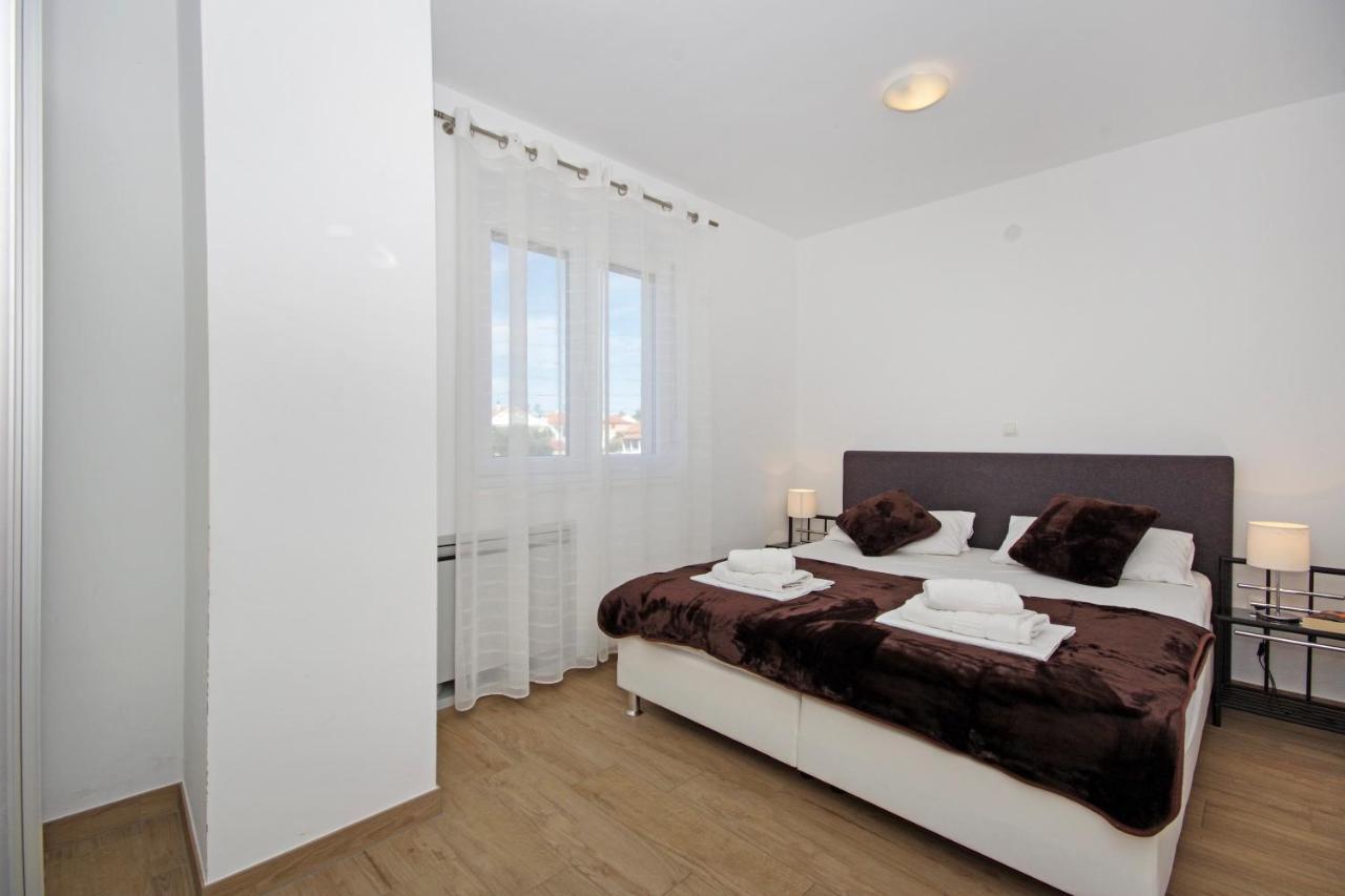 Apartment Laura Privlaka  Dış mekan fotoğraf